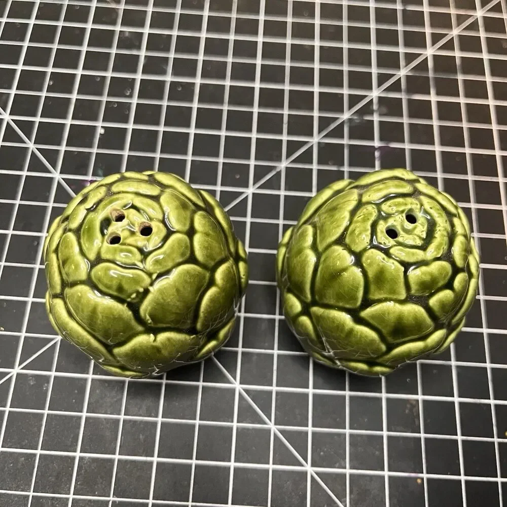 Artichoke 3 Set  Cottagecore Salt Pepper Shaker Dish With Lid Ceramic 70’s